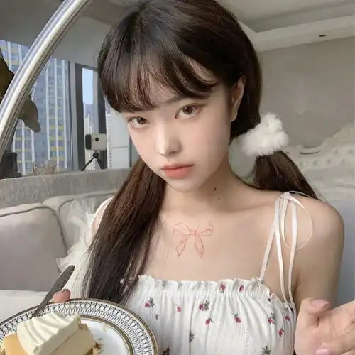 闺蜜头像丨词不达意,但遇见你我真的很开心