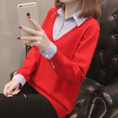 下个月春节,若不缺钱,建议买件大红色毛衣,不光洋气还暖嫩