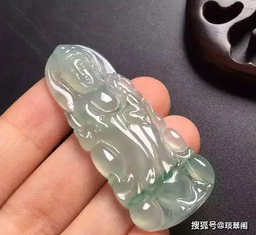 知道你手里翡翠的寓意吗来看看翡翠题材寓意大全含义