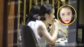 组图章子怡携女儿醒醒同张雪迎聚餐着装简单宽松行动迟缓