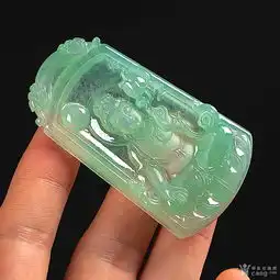 天然a货翡翠老坑水润满绿观音吊坠