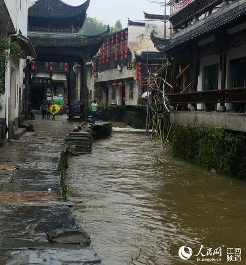 洪水渐退江西婺源大部分景区恢复开放