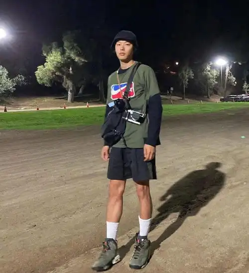 系列头像其实让你难过的人才能真的让你开心吧