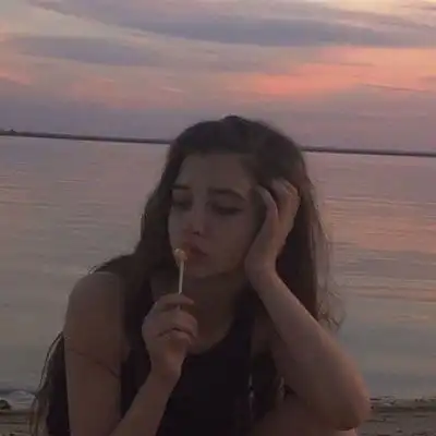 超酷霸气欧美范女生头像