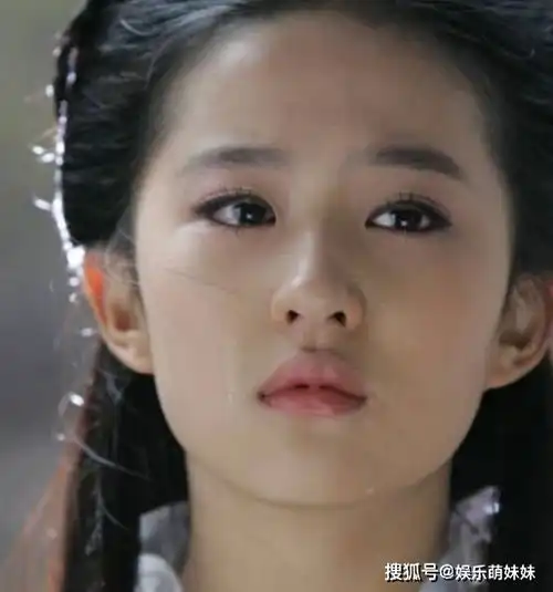 原来杨超越才是小龙女最佳人选,仙女落泪的瞬间,这谁顶得住
