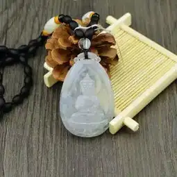 翡翠观音吊坠有哪些种类三十三相你喜欢哪一款呢