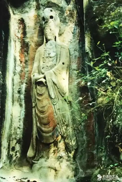 如此修复佛像,到底是保护还是灾难