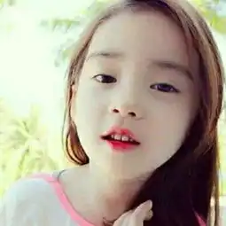 图片中的人物是谁