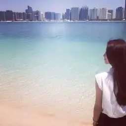 微信背影图片女生唯美伤感背影图片你过得很好我装得很好