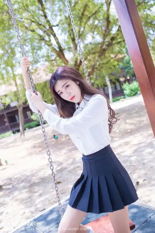 美女性感比基尼妖娆艳舞女郎gif动图动态图表情包...
