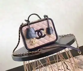 chanel全新早秋系列顶级水货香奈儿专柜仿制中号包包-黄页88网