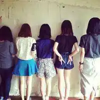 求几对好看的姐妹头像和网名,要唯美,小清新带字的