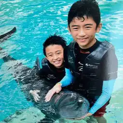 娱快讯54岁曹永廉拮过百针保童颜,林正英御用僵尸仔传拍戏撞邪被迫退出