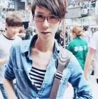 麻烦帮我找下这个头像的情侣头像