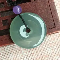 缅甸翡翠a货冰种平安扣平安扣吊坠翡翠吊坠a货,男士翡翠佛头吊坠,糯种翡翠观音吊坠价格,老翡翠吊坠绿色价格