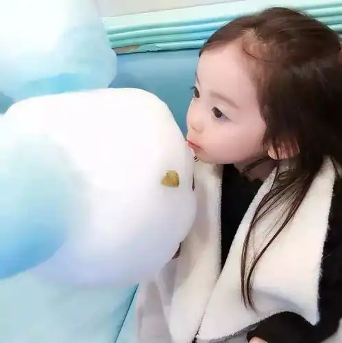 头像你的眉与眼,我的欢与喜