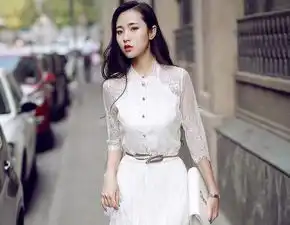 女孩子穿什么颜色的衣服最好看啊