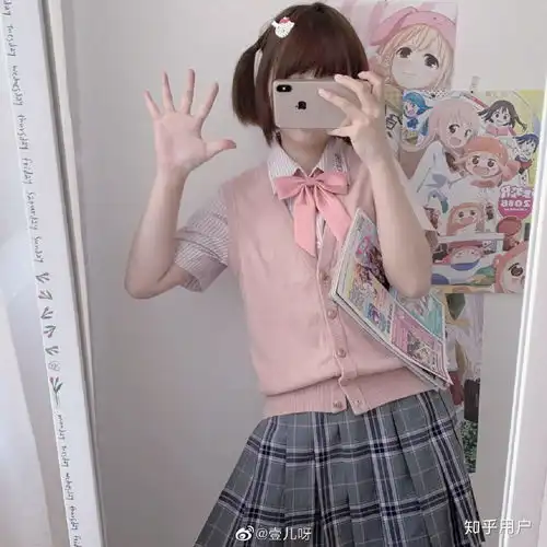 穿jk制服如何拍出少女感