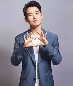 郭麒麟成庆余年开心果,变行走的表情包,莫名戳中笑点