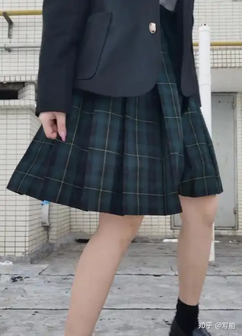 有哪些蛇院女孩必备的绿色的jk制服格裙水手服都可鸭