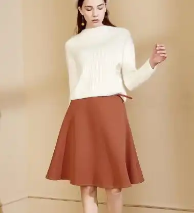 拍照穿什么颜色的衣服好看