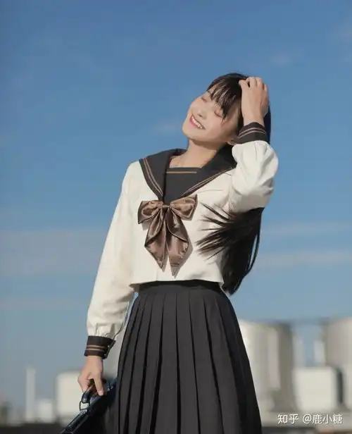 美女壁纸第2期可爱活泼jk制服妹子