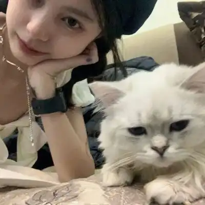 ins个性女头先努力让自己发光