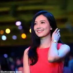 高圆圆红色礼服显高贵