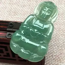 冰种a货翡翠油绿观音吊坠冰种a货翡翠油绿观音吊坠