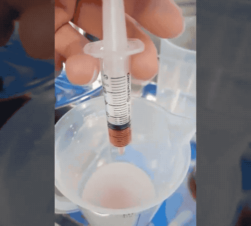 马蹄爆爆珠,一粒粒马蹄丁是怎么包进去的