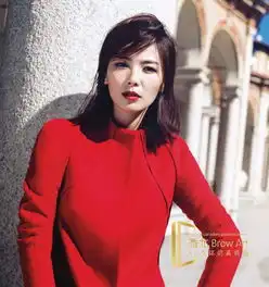 学大牌女星如何根据自己的肤色选择服装