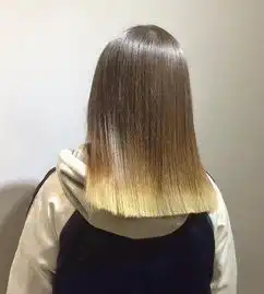 焦黄色染发如何成时尚