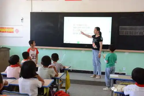 靖远县西关小学教师到双龙镇仁和中心小学开展教学交流活动