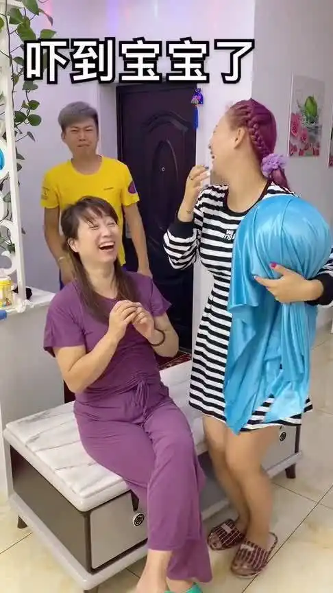 婆婆真是太配合了,老公的表情亮了