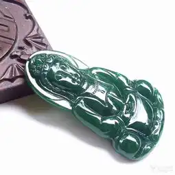 a货翡翠好种水润满绿翡翠观音挂件