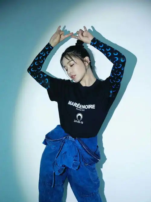 阚清子长发造型甩掉路人感,仙气飘飘长裙清纯唯美,美回初恋脸