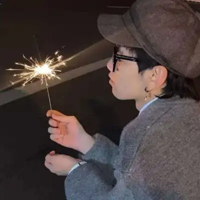 我认为的重新开始是和旧人重新男生头像我要个性网