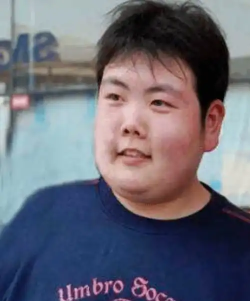 你手机里的表情包小胖,也长大了钱志君