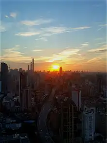 出走上海极度方便景观很美的静安香格里拉大酒店苏苏