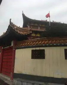 最近这组佛主显现桂林的图片,朋友圈疯传