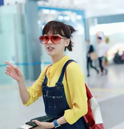 陈意涵剪空气刘海,少女感却全无网友终于有36岁的样子了