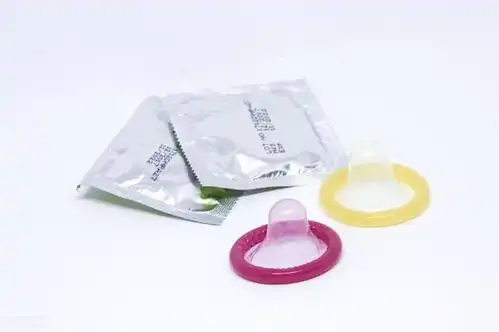 霸气宝宝手握节育环出生,避孕失败医生告诉你,怎么科学避孕