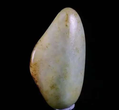 和田玉青花山水牌品味自然之美与文化传承