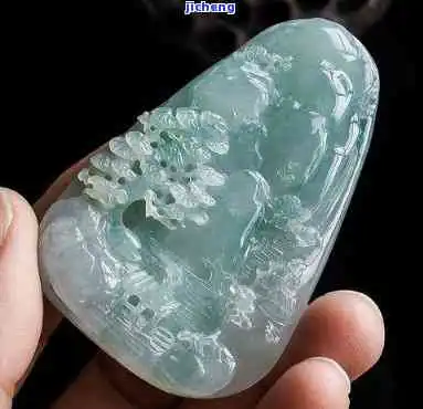 半山水翡翠寓意含义与象征