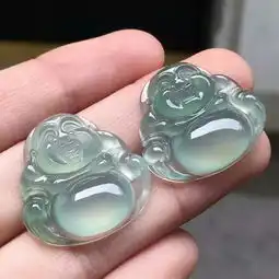 1.88克的a级冰种翡翠佛吊坠在缅甸那边多少钱