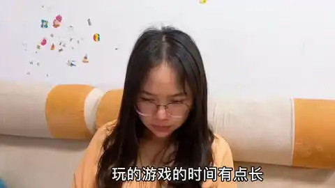 老婆呢老婆我想你了,要老婆的抱抱,好吃的都给老婆吃,一个瓜子换一个抱抱好不好,嘿嘿