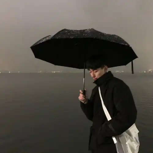最新男头见过海的人不会留念山河