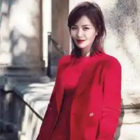 红色衣服女生唯美头像微信头像图片大全
