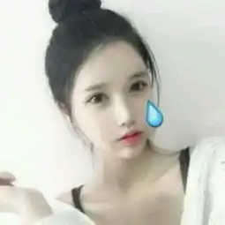 穿白色衣服的女生头像