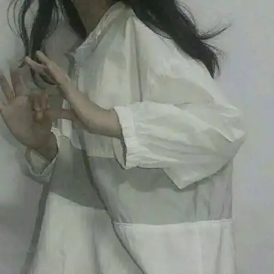 超高冷女头像部位高冷头像女孩霸气十足